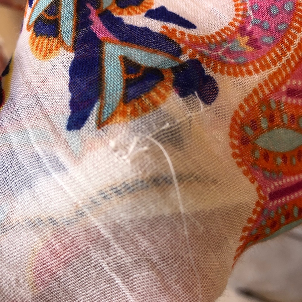 Marcus Adler Scarf - Picture 7 of 7